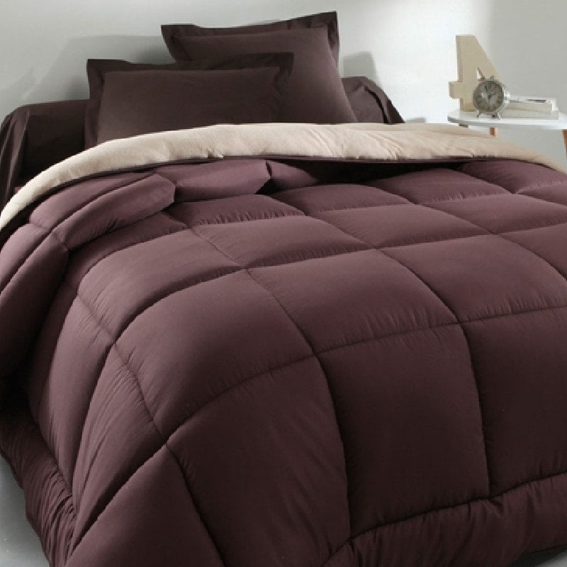 beige_marron-chocolat-promotion-tunisie-en-ligne-couette-min-2-1.jpg Couette Uni 2 places 220x240 Beige_Marron – Image 1