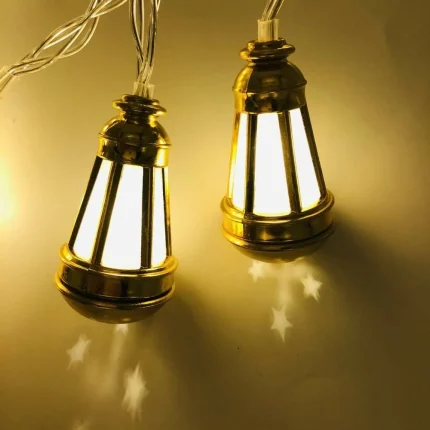 Guirlande lumineuse LED doré motif lanterne