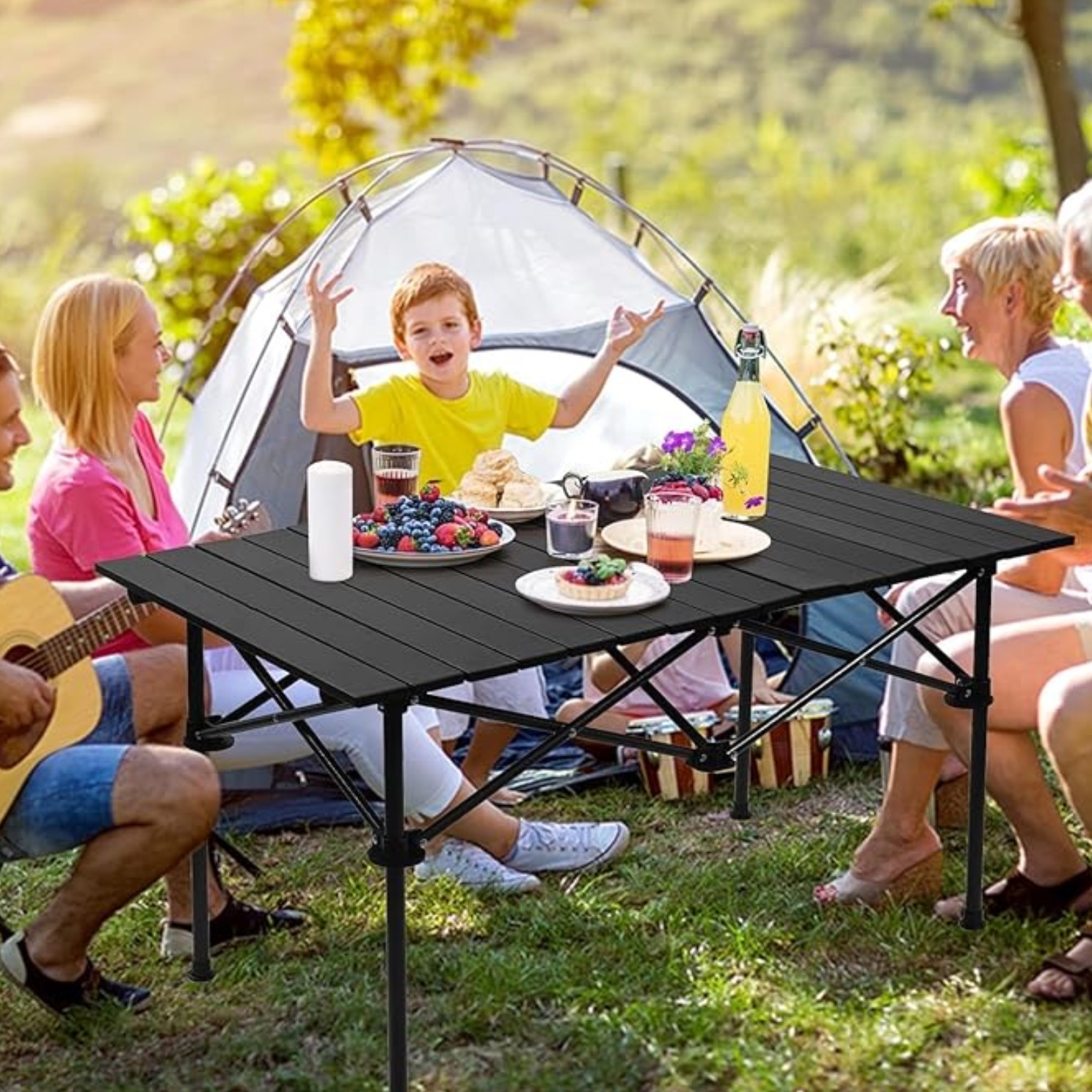 table-pliable-camping-gand-modele-plage-rondonnee-Shopico tunisie Table de camping pliable avec housse de Transport – Image 1