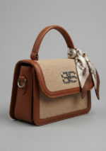 Sac à Main Élégance Bicolore avec Foulard Assorti